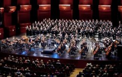 Chorale on stage at NJPAC with the New Jersey Symphony Orchestra